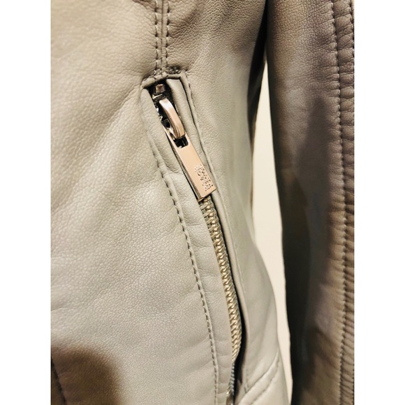 𝑮𝑹𝑨𝒀 𝑳𝑬𝑨𝑻𝑯𝑬𝑹 𝑱𝑨𝑪𝑲𝑬𝑻 - Picture 6 of 11